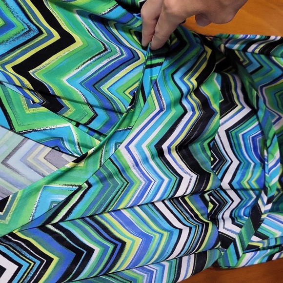 Womens Dress Size Large. - Picture 4 of 8